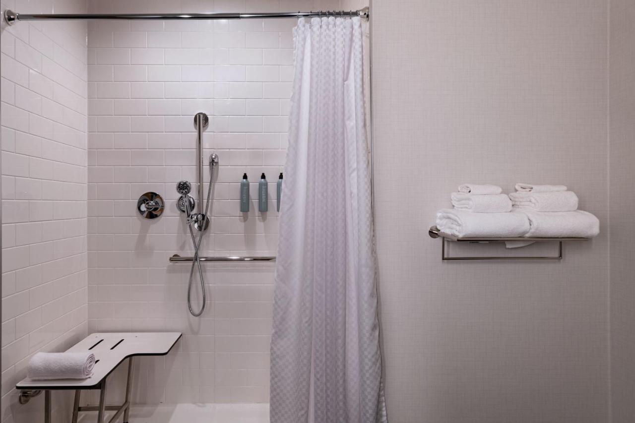Four Points By Sheraton Fort Worth North エクステリア 写真